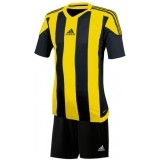 Equipacin de latiendadelclub ADIDAS Striped 15 P-S16143